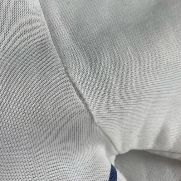 Weird Tyakasha farting cats sweatshirt - Picture 5 of 5